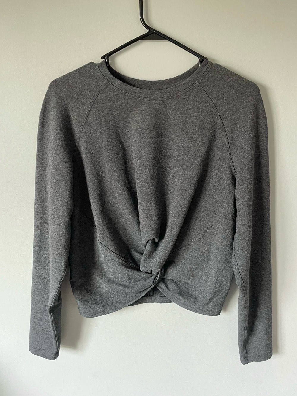 Lululemon Tuck & Gather Pullover Heathered Mod Gray Scrunch Women’s 6 EUC 98$
